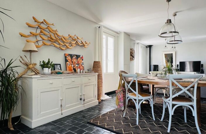 Maison À Vendre à 2 pas de la plage emplacement recherché — photo 4
