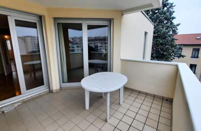 Villeurbanne Gratte Ciel, Appartement T5 -  107 m² à louer — photo du bien