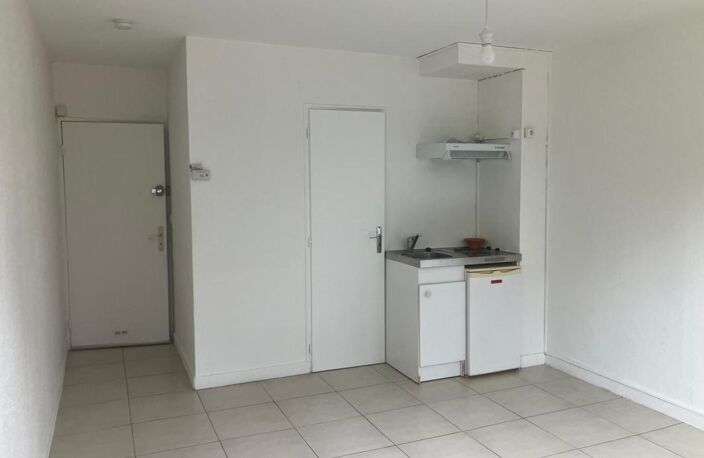 Appartement À Louer — photo 2