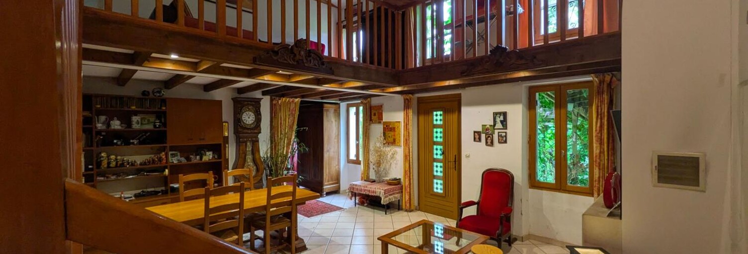Maison 4 Pièces 154 m² à vendre à Laruscade (33620)