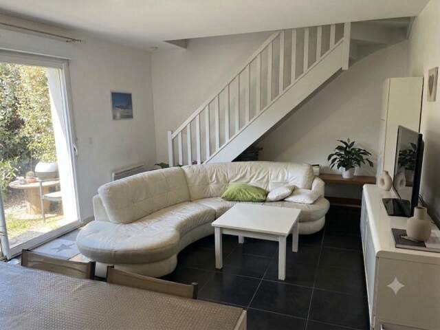 Maison À Vendre à La Hume 33470 Gujan Mestras — photo du bien