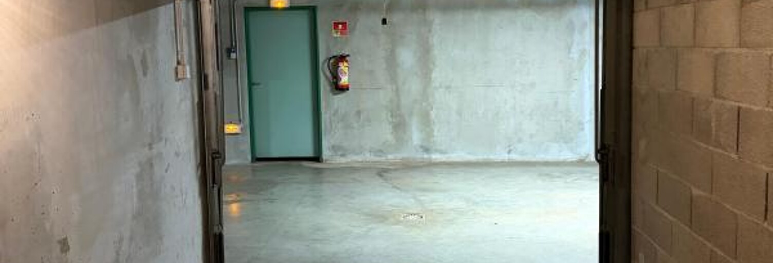 Commerce  14 m² à louer à Nîmes (30000)