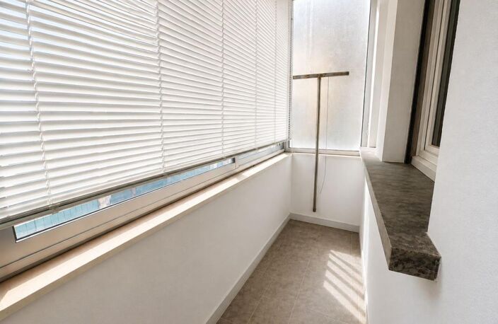 Appartement À Vendre T3 75m2 Toulon Pont du Las — photo 4