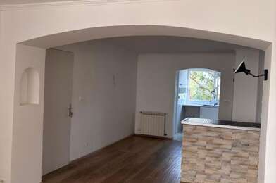 Appartement 3 pièces 1020 €