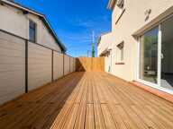 Location Meublée Aucamville Un havre de paix moderne et lumineux : Maison T4 avec bureau indépendant et beau jardin — photo 3