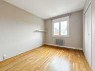 Appartement T4 lumineux avec balcon, garage et piscine — Secteur Place de l'Ormeau — photo 4