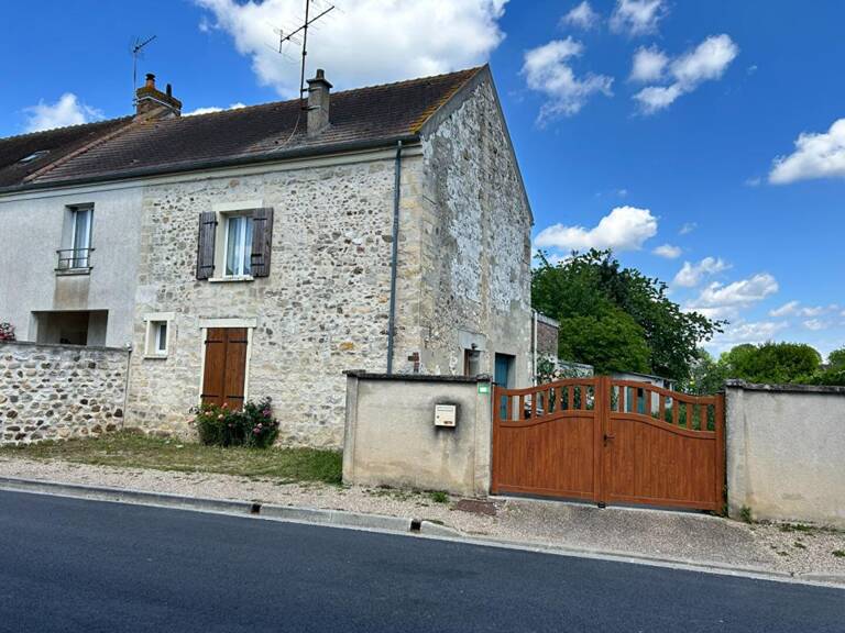 Maison en pierres à rénover avec du potentiel à 10 mn de Pontoise — photo 1