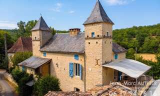 Maison 10 Pièces 234 m² à vendre à Léobard (46300)