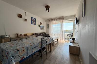 Appartement avec balcon proche plage — photo du bien