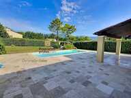 Villa  4 pièce(s) de plain-pied 135 m2 AVEC GARAGE ET PISCINE — photo 4