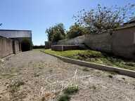Maison en pierres avec grand terrain et grange — photo 3