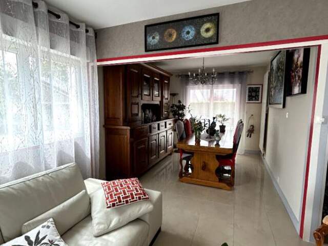 Varennes Vauzelles Belle Maison 7 pièce(s) 187m2 — photo du bien