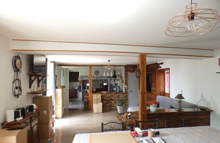 Maison avec 3 chambres entièrement rénovée, grange et four à pain — photo 3