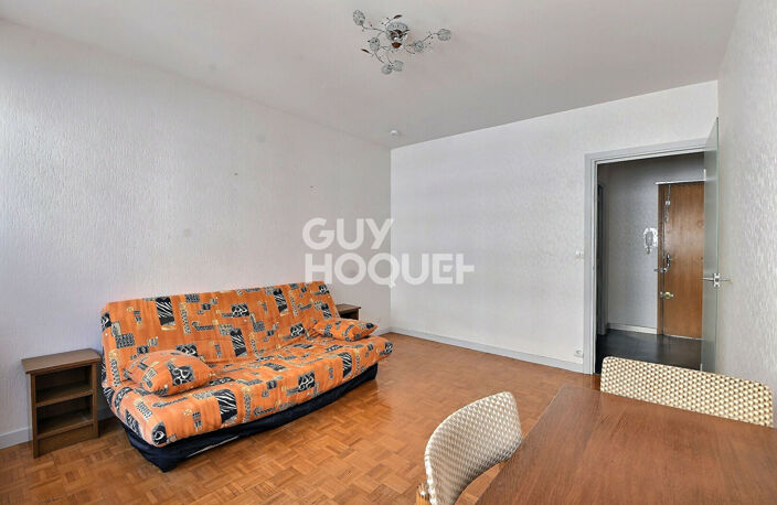 Place Guichard, appartement T1 de 34 m², rénové avec cave à proximité de la Mairie du 3ème arrondissement de Lyon (69003) — photo 3