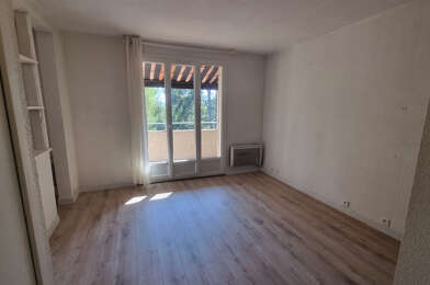 Appartement 2 pièces 900 €