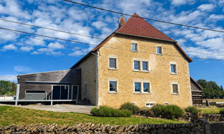 Maison 12 Pièces 270 m² à vendre à Saint-Julien-lès-Russey (25210)