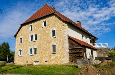 SAINT-JULIEN-LES-RUSSEY - GRANDE MAISON DE CARACTERE — photo du bien