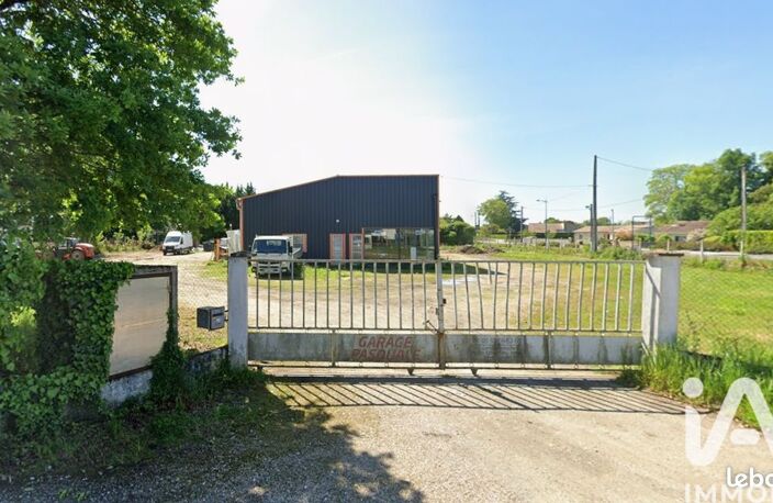 Vente Immeuble 320 m&sup2; — photo 2