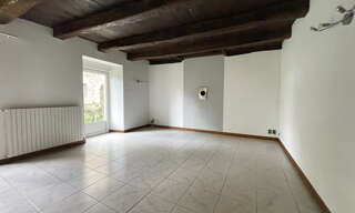 Maison 5 Pièces 156 m² à louer à Manhac (12160)