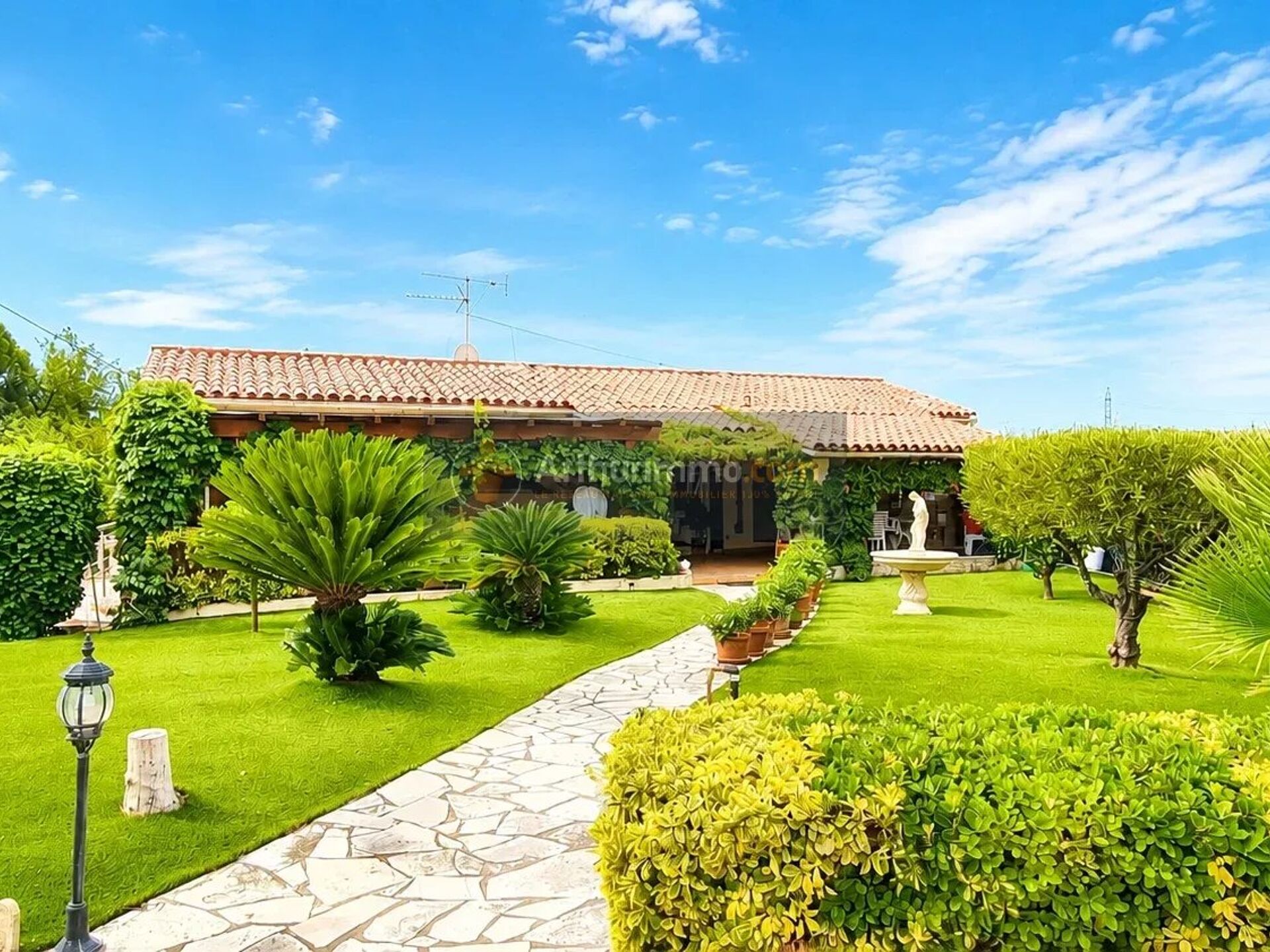 Maison 4 pièces 126 m² · à Fréjus · 126 m² · 640 000 €