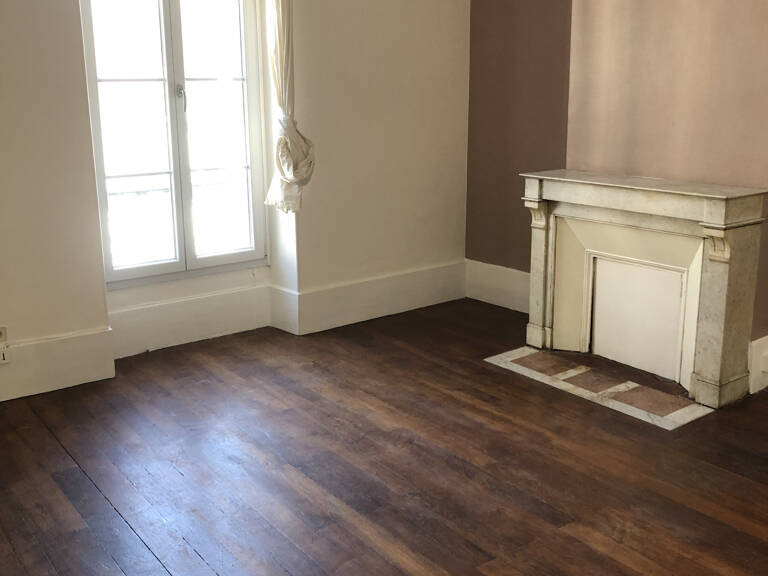 DIJON - COEUR DE VILLE LOCATION appartement T2 — photo 1