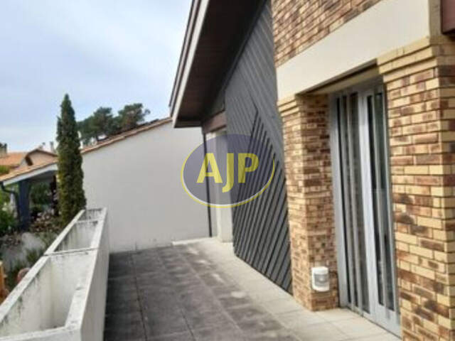 Maison Le Verdon Sur Mer 6 pièce(s) 150 m2 — photo du bien