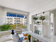 Appartement Lumineux avec Vue Mer, Centre-Ville de Beaulieu-sur- — photo 3