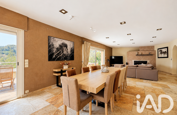 Vente Maison traditionnelle 7 pièces — photo 3