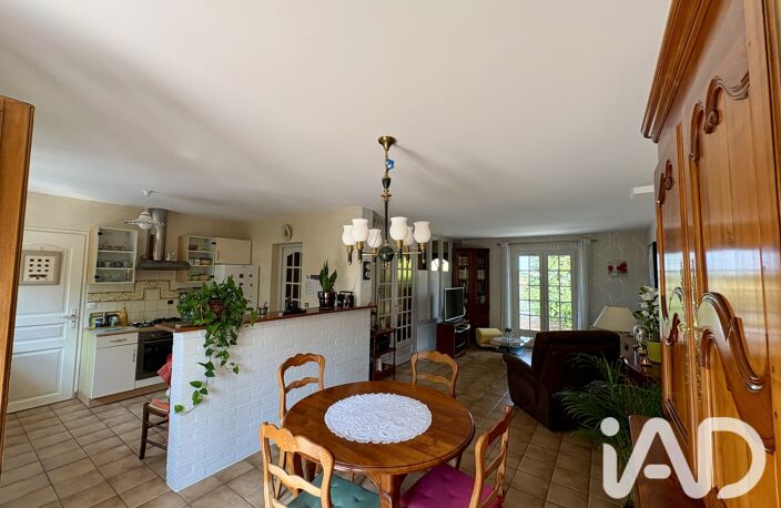 Vente Maison traditionnelle 7 pièces — photo 5