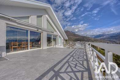 Maison 8 pièces 975000 €