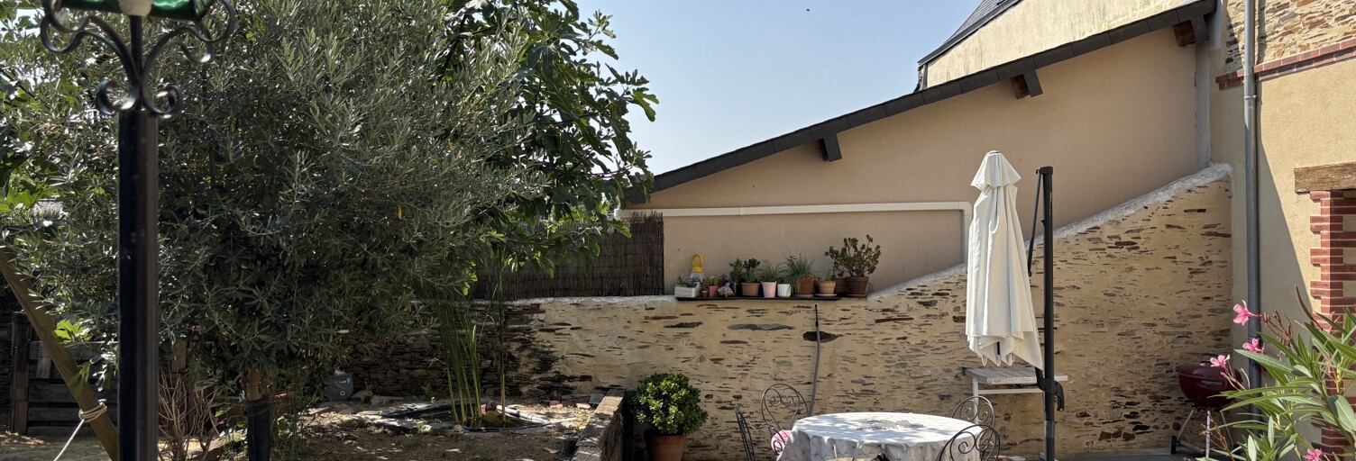 Maison 4 Pièces 110 m² à vendre à Ombrée d'Anjou (49420)