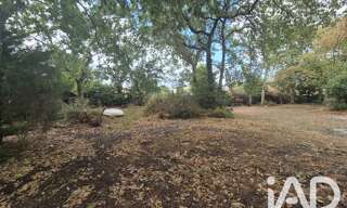Terrain  843 m² à vendre à Saint-Jean-d'Illac (33127)