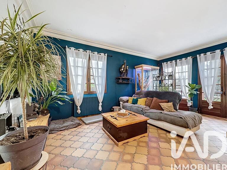 Vente Maison/villa 8 pièces — photo 1