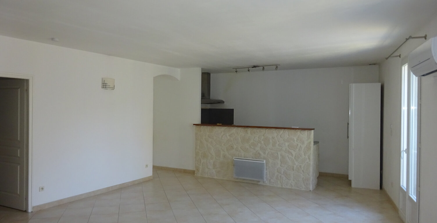 MAUGUIO CENTRE T4 AVEC EXTERIEUR — photo 1