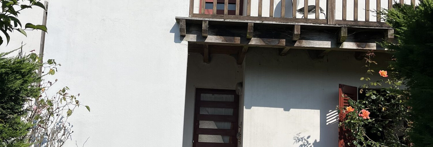 Immeuble  100 m² à vendre à Dax (40100)