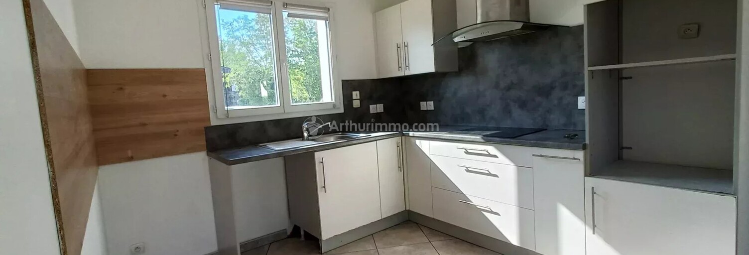 Maison 5 Pièces 104 m² à vendre à Lescure-d'Albigeois (81380)