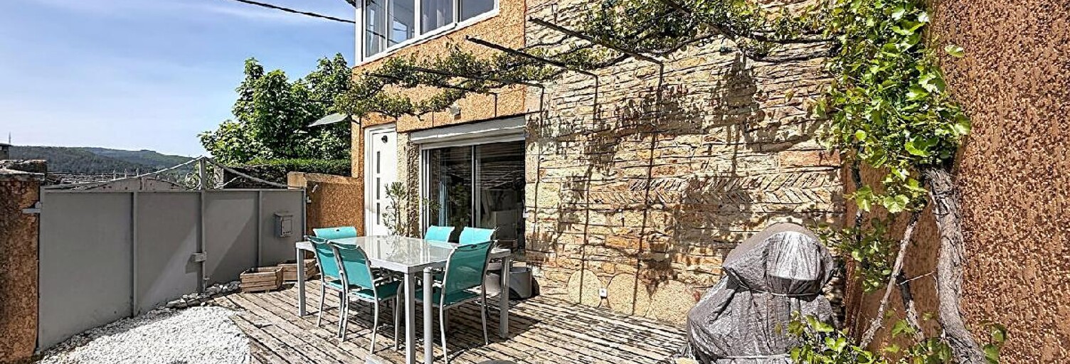 Maison 6 Pièces 135 m² à vendre à La Roche-Vineuse (71960)