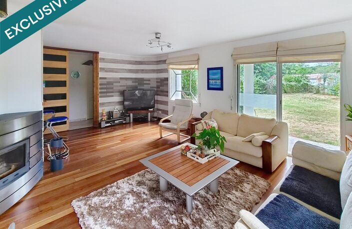 Maison avec piscine et double garage — photo 4