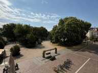 Superbe appartement de 2 pièces avec vue sur la Place d'Austerlitz disposant d'un balcon et d'une cave ! — photo 2