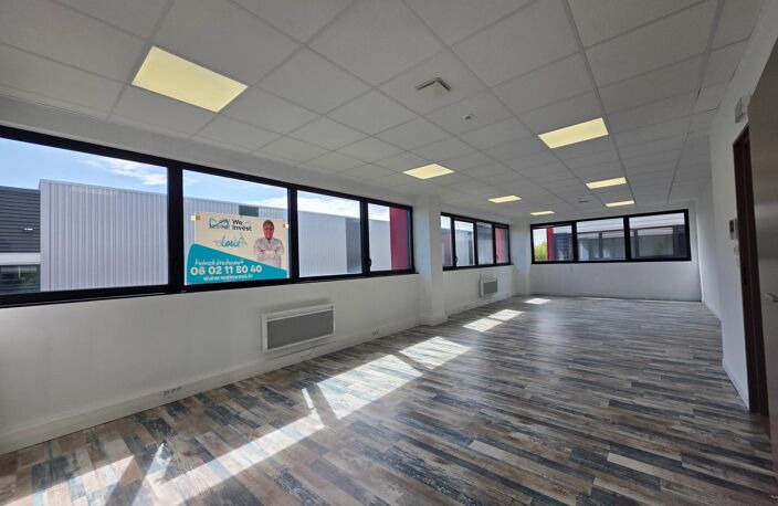 LOCAL COMMERCIAL BUREAUX  190 M2 — photo 5