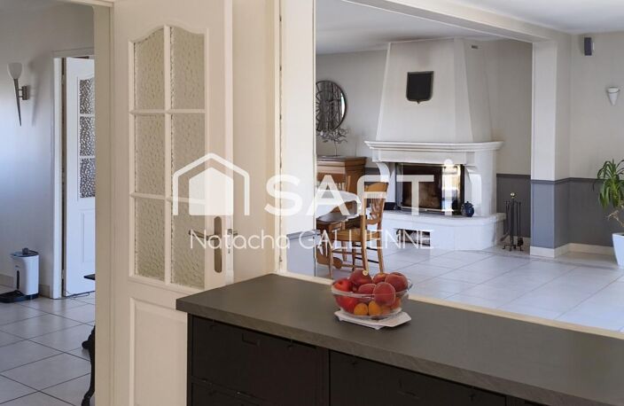 Belle maison familiale sur sous-sol avec piscine — photo 3