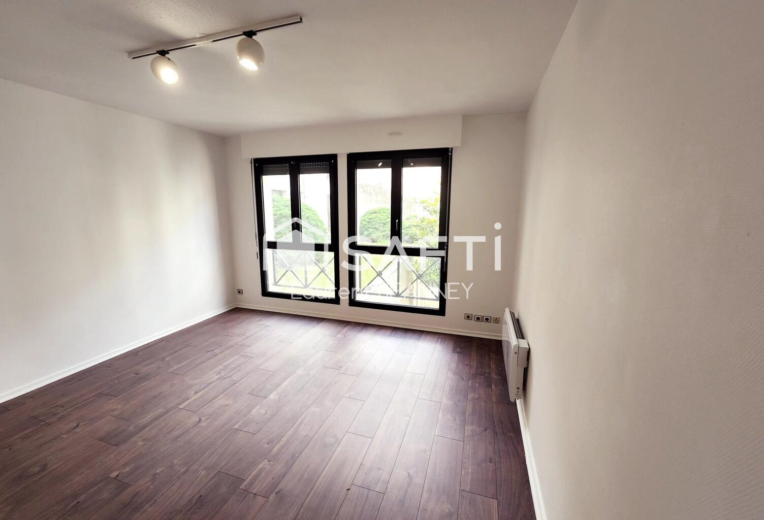 Studio élégant et sécurisé, au cœur de ville — photo 1