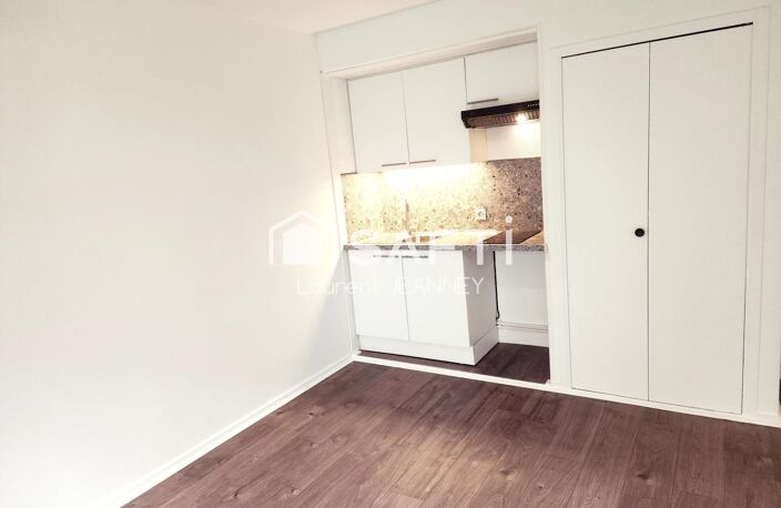 Studio élégant et sécurisé, au cœur de ville — photo 4