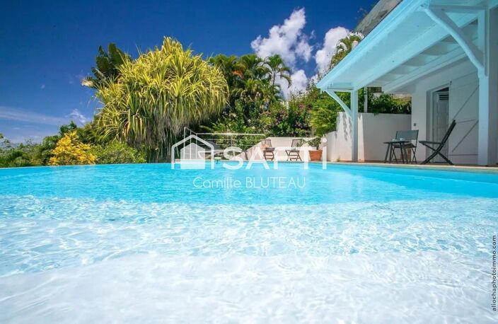 VILLA D'ARCHITECTE HAUT DE GAMME  5 CHAMBRES  PISCINE  LES TROIS-ÎLETS — photo 2