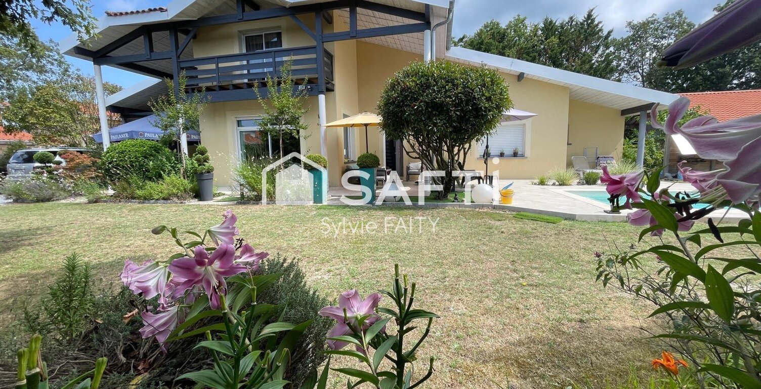 Centre ville, magnifique villa d'architecte T6, garage 50 m², grand terrain, piscine — photo 1