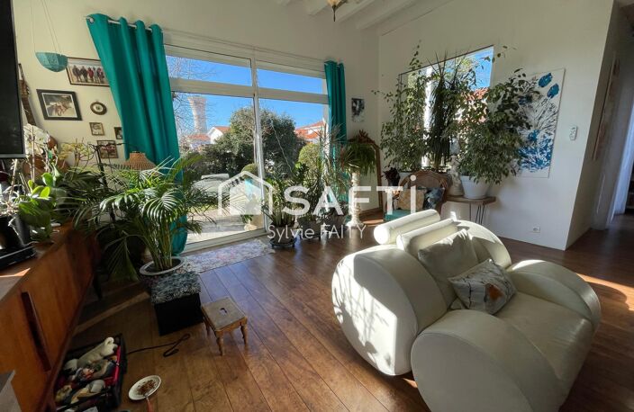 Centre ville, magnifique villa d'architecte T6, garage 50 m², grand terrain, piscine — photo 2