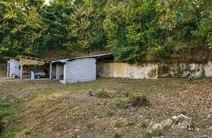 Artisans-Entrepreneurs : terrain avec garage et espaces professionnels — photo 3