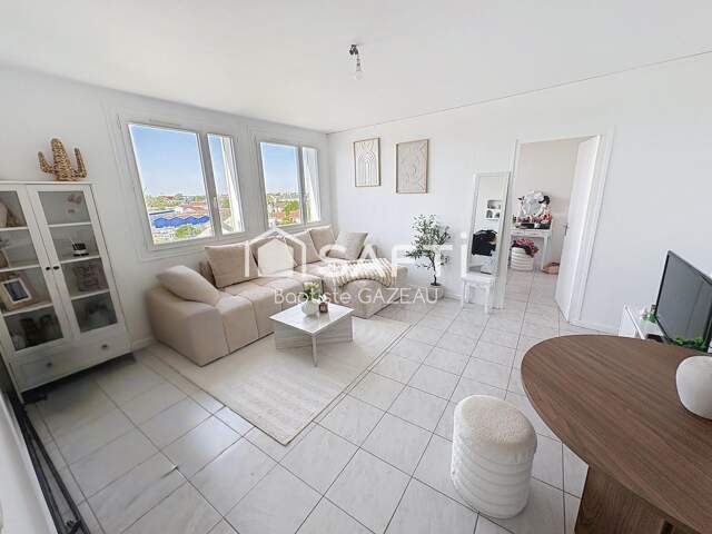 Appartement 46m2 loué avec Ascenseur — photo du bien