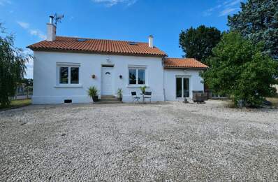 Maison en pierre avec beau potentiel — photo du bien