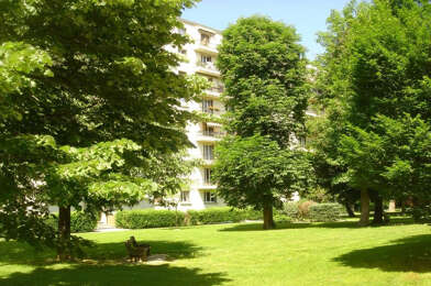 Appartement 3 pièces 782 €